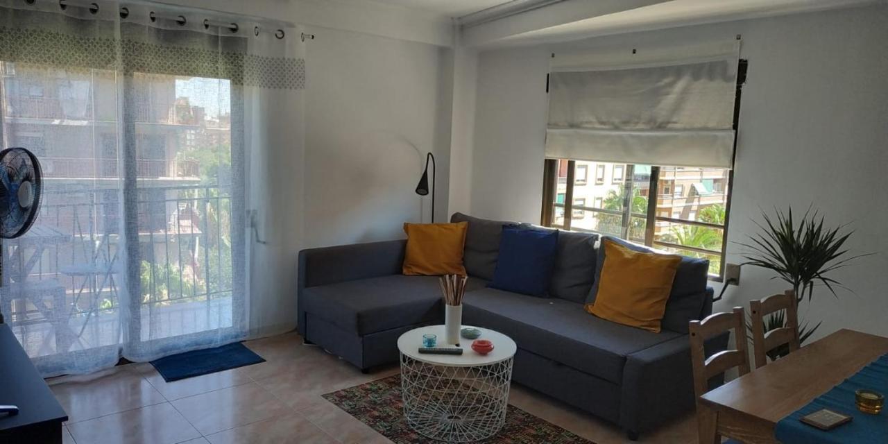 Cozy & Bright Flat At The Entrance Of Old Valencia Exterior photo